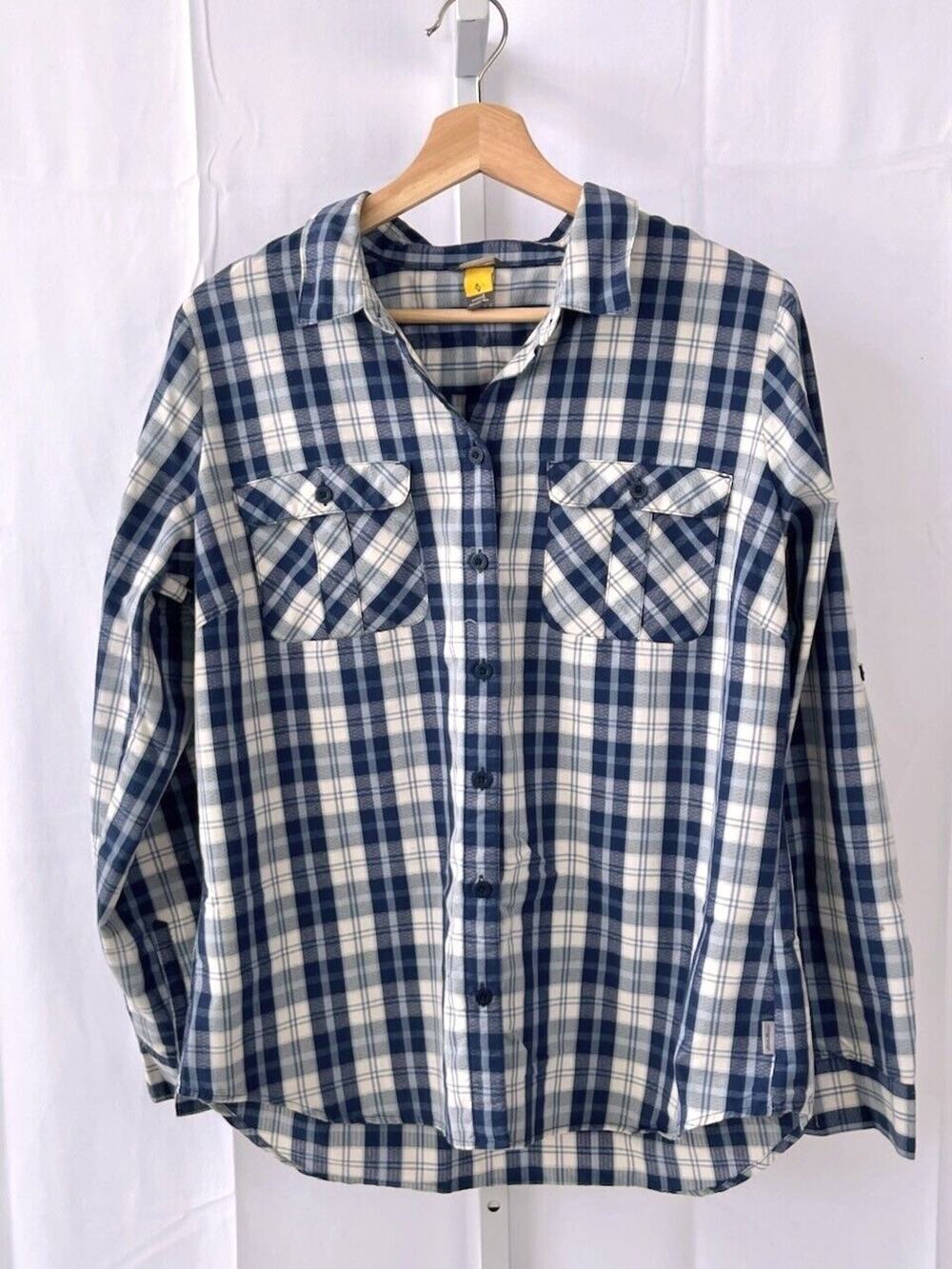 EDDIE BAUER Womens L Travex Plaid Button Up Shirt Long Sleeve Chest Pockets Blue